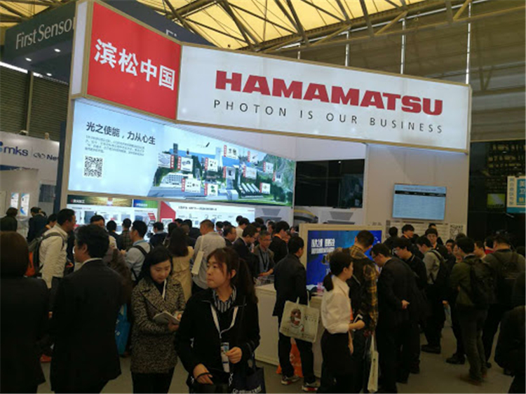 乘風(fēng)破浪,穩(wěn)健成長(zhǎng)丨上海慕尼黑光博會(huì)圓滿落幕 展會(huì)新聞 第2張-聯(lián)拓創(chuàng)意